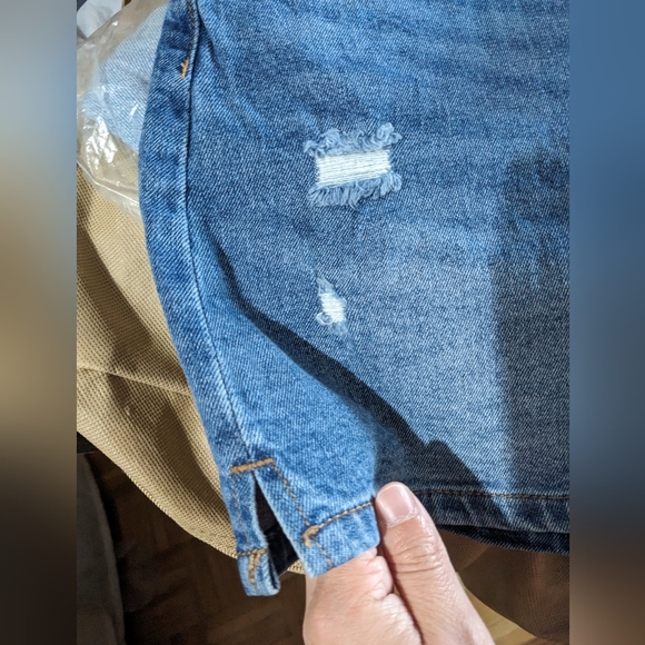 NWT Francesca's Tgla Women's Denim Mini Skirt,Medium Wash Distressed Side Slit,S - Picture 5 of 8